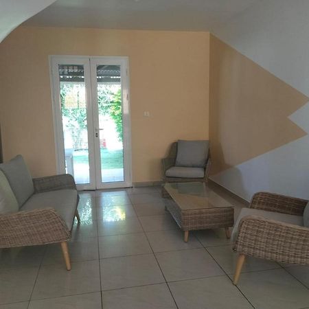 Petite Maison A 12Mn Du Bassin De Manapany Saint-Joseph Εξωτερικό φωτογραφία